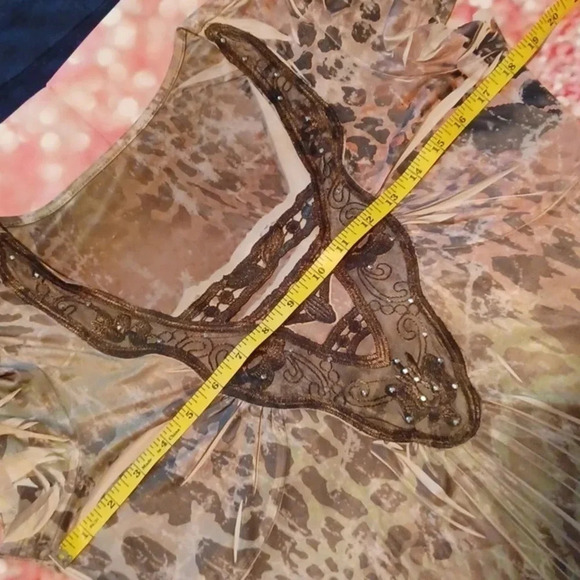 💙🏍silky to touch top with lace and sparkles - Picture 7 of 8